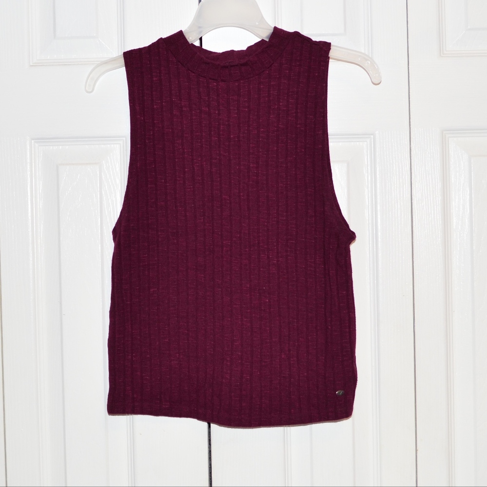 American Eagle maroon ribbed high neck top.
